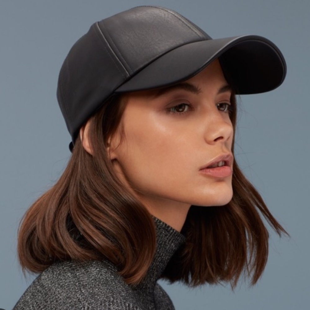 Aritzia - Wilfred Free Faux Leather Baseball Hat